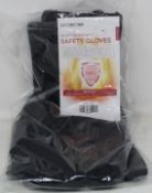 A quantity of as new DIY Doctor heat resistant safety gloves (Approximately 60 pairs).