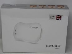 A boxed as new E & M Active Maxburn Mini Slim Belt (RRP £137) https://emactive.com/em-active/