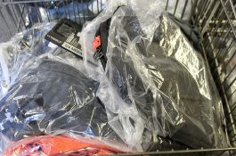 A quantity of as new Under Armour sportswear and accessories.