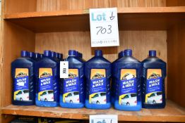 Nineteen bottles of ArmorAll Wash & Wax 1ltr (Some bottles may have leaked slightly).