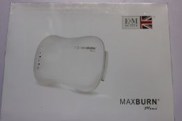 A boxed as new E & M Active Maxburn Mini Slim Belt (RRP £137) https://emactive.com/em-active/