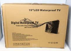 A boxed as new unbranded 19