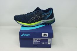 A pair of as new Asics Gel-Cumulus 22 (UK 8.5).