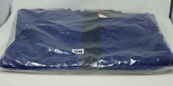 An as new Peak Performance Rider Ski insulated snowboard/ski jacket (M).