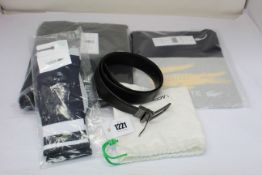 An as new Lacoste hoodie (Fr 5), t-shirt (Fr 5), socks and belt (Belt possibly pre-owned as no