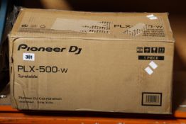 A boxed as new Pioneer PLX-500-w turntable (White).