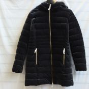 A women's as new Geox Respira Felyxa coat (Size 48).