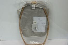 Four as new Move split foldable laundry baskets in grey, bamboo (56 x 51 x 66cm).