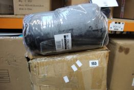 Sixteen as new Moonlight Bedding Silk Touch warm fleece blankets in grey (200 x 240cm).