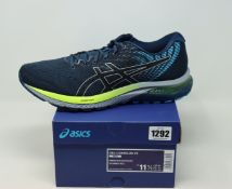 A pair of as new Asics Gel-Cumulus 22 (UK 10.5).