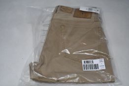 A pair of as new Ralph Lauren Prospect straight leg trousers (W30/L32).