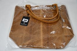 An as new Renato Corsi leather tote bag.