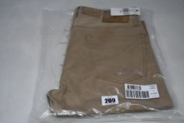 A pair of as new Ralph Lauren Prospect straight leg trousers (W31/L32).