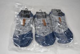Seventeen pairs of as new Falke Lodge Homepad slippers/socks with silicon grip dots (All UK 7-8 -
