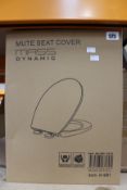 Five boxed as new Mass Dynamic mute seat covers (9789993035305).