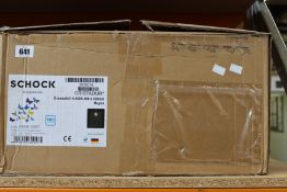 A Schock Greenwich N-100S Cristadur single bowl kitchen sink (406 x 456mm).