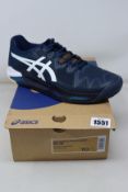 A pair of men's as new Asics Gel-Resolution 8 Clay trainers (UK 9).