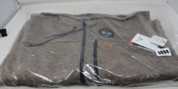 An as new Rip Curl The Switch Anti Series fleece zip through hooded jacket (M).