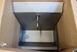 An as new Advecto sink (Model unknown).