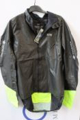 An as new Gore C5 Gore-Tex Sakedry 1985 Viz cycling jacket (EU XL).
