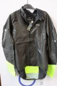 An as new Gore C5 Gore-Tex Sakedry 1985 Viz cycling jacket (EU XL).