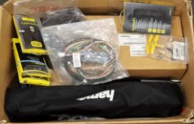 A box of assorted new and pre-owned small electrical items (All items sold as seen).