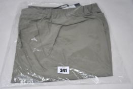 A pair of men’s as new Arc’Teryx Veilance Spere pants in moondust (32”).
