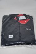 An as new Gore R5 Windstopper long sleeve shirt (M).