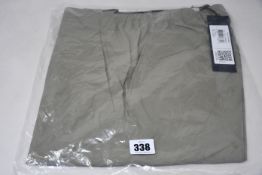 A pair of men’s as new Arc’Teryx Veilance Spere pants in moondust (34”).