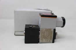 A Festo solenoid valve (MGXIAH-3/2-0.8-24DC-EX, 535614).