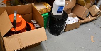 Miscellaneous mainly industrial related items.