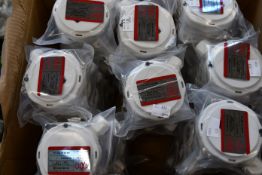 Forty as new Axio carbon monoxide sensors with LCD display (AX-GS-CM-VL 65).