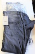 Six pairs of as new ICHI Raven jeans in Black (All size 30).