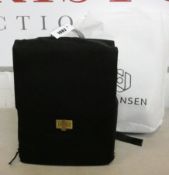 An as new Johansen Bellbrook backpack.