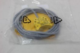 An as new Turck inductive proximity sensor (Ni4-DS20-2AP6X2, 165022).