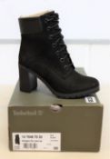 A pair of as new Timberland Allington 6 inch Lace Up boots (UK 4).