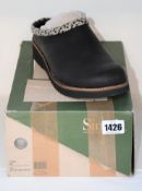 A pair of boxed as new Simple Clogs in black (UK 10).