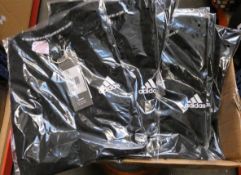 Twenty children’s as new Adidas black T-shirts (All 11-12 years).