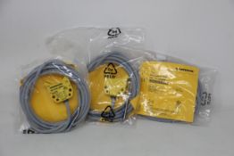 Three as new Turck inductive proximity sensors (Ni4-DS20-2AP6X2, 165022).
