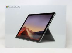 A boxed as new Microsoft Surface Pro 7 in Platinum with 10th Gen Intel Core i5 Processor, 8GB Go