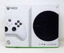 A boxed as new 512GB Xbox Series-S in white (box damaged)