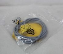 Three as new Turck inductive proximity sensors (Ni4-DS20-2AP6X2, 165022).
