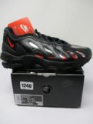 A pair of as new Nike Air Max 96 Supreme (UK 7).