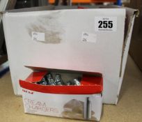 A large quantity of Mosa cream chargers (Approximately 180 items).