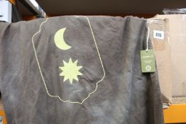 A quantity of as new Coldplay - One Tree Planted T-shirts (Approximately 40, 2XL).
