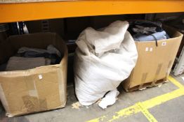 A quantity of pre-owned vintage Levi jeans (Assorted colours/styles/sizes - Approximately 75