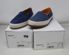 A pair of men's boxed as new Mulo dark blue linen Espadrilles (UK 6) and a pair of men's boxed as