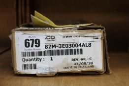 A Destaco Pneumatic Clamp (82M-3E03004AL8).