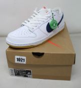 A pair of as new Nike SB Dunk Low Pro ISO with authentication tag (UK 10.5).