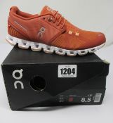 A pair of women's as new On Running Cloud trainers (UK 6.5).